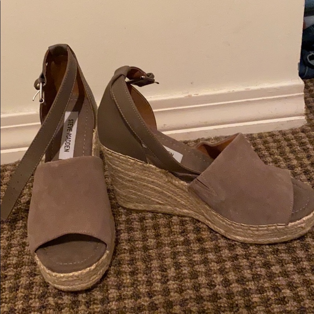 Steve Madden Wedges